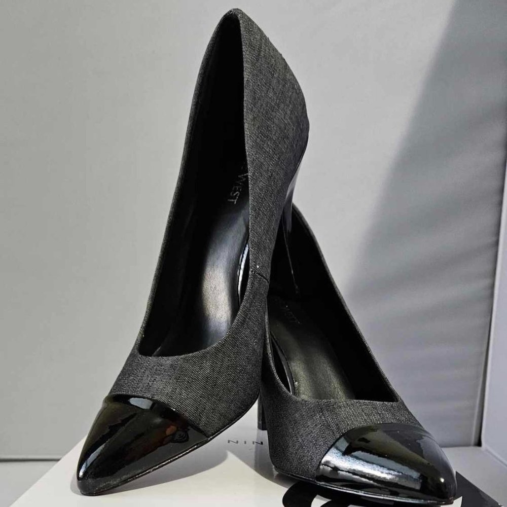 Nine West Gimmelo Grey & Black Canvas Pumps 10 M